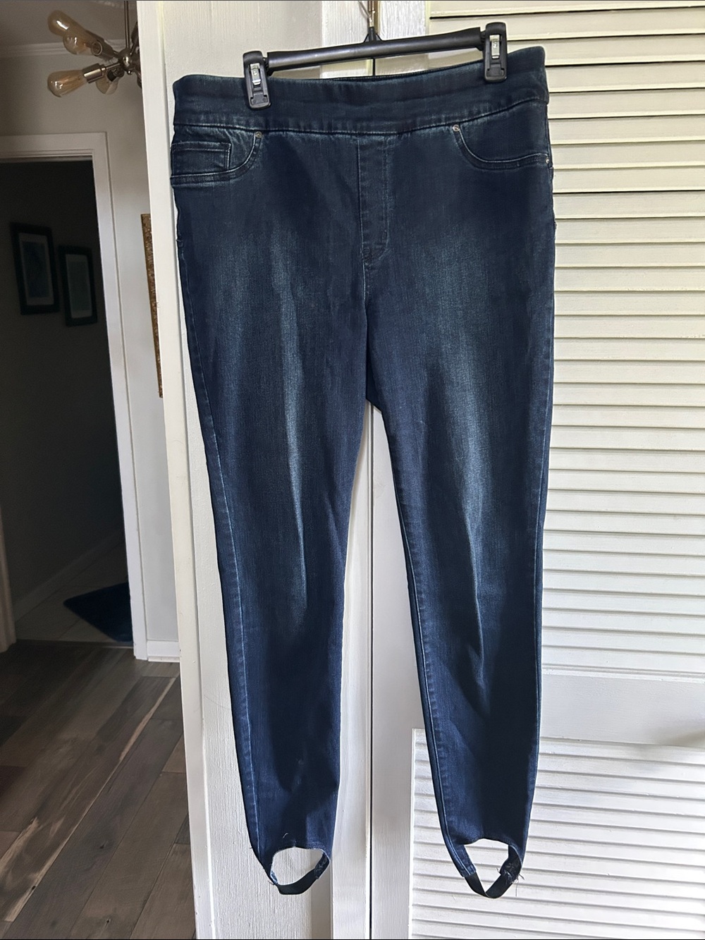 Women’s Dark Blue Pull-On Skinny Legging Jeans by Chico's